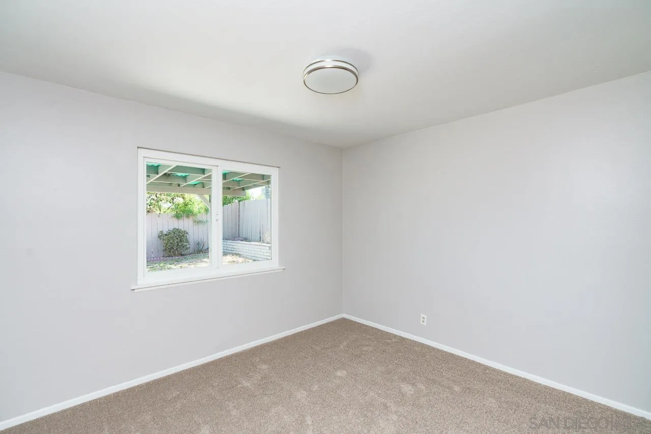 https://cdn.realtyfeed.com/cdn/127/260020922/4bdf3e3b80c9174d3d0f1d0584c0a050.webp