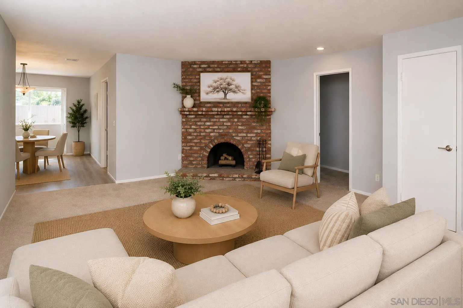 https://cdn.realtyfeed.com/cdn/127/260020922/51a082f90dd59b51738dbcc6f4174b88.webp