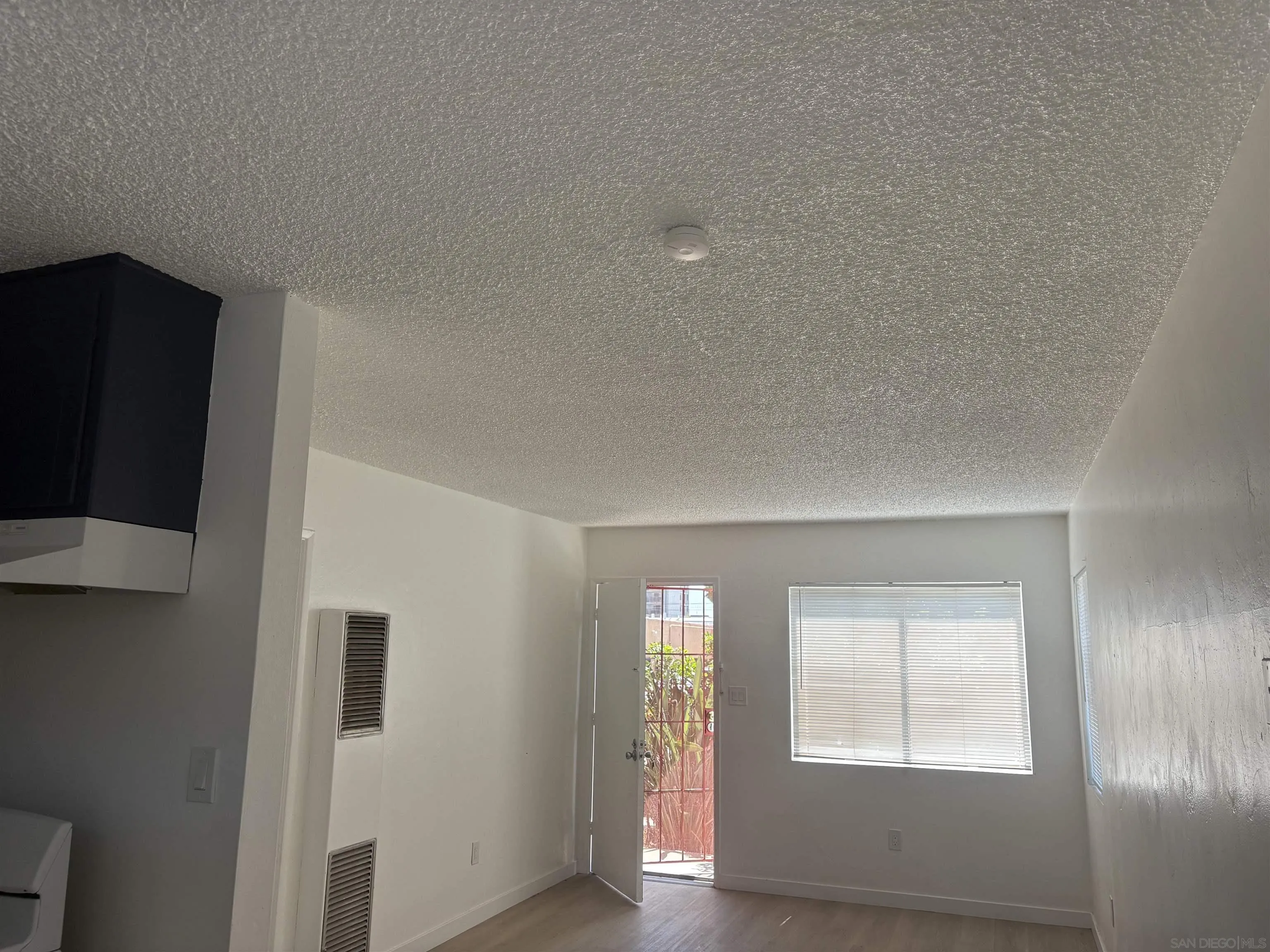 725-729 B Ave, National City, CA 91950 - Photo 4 of 6, National City, CA