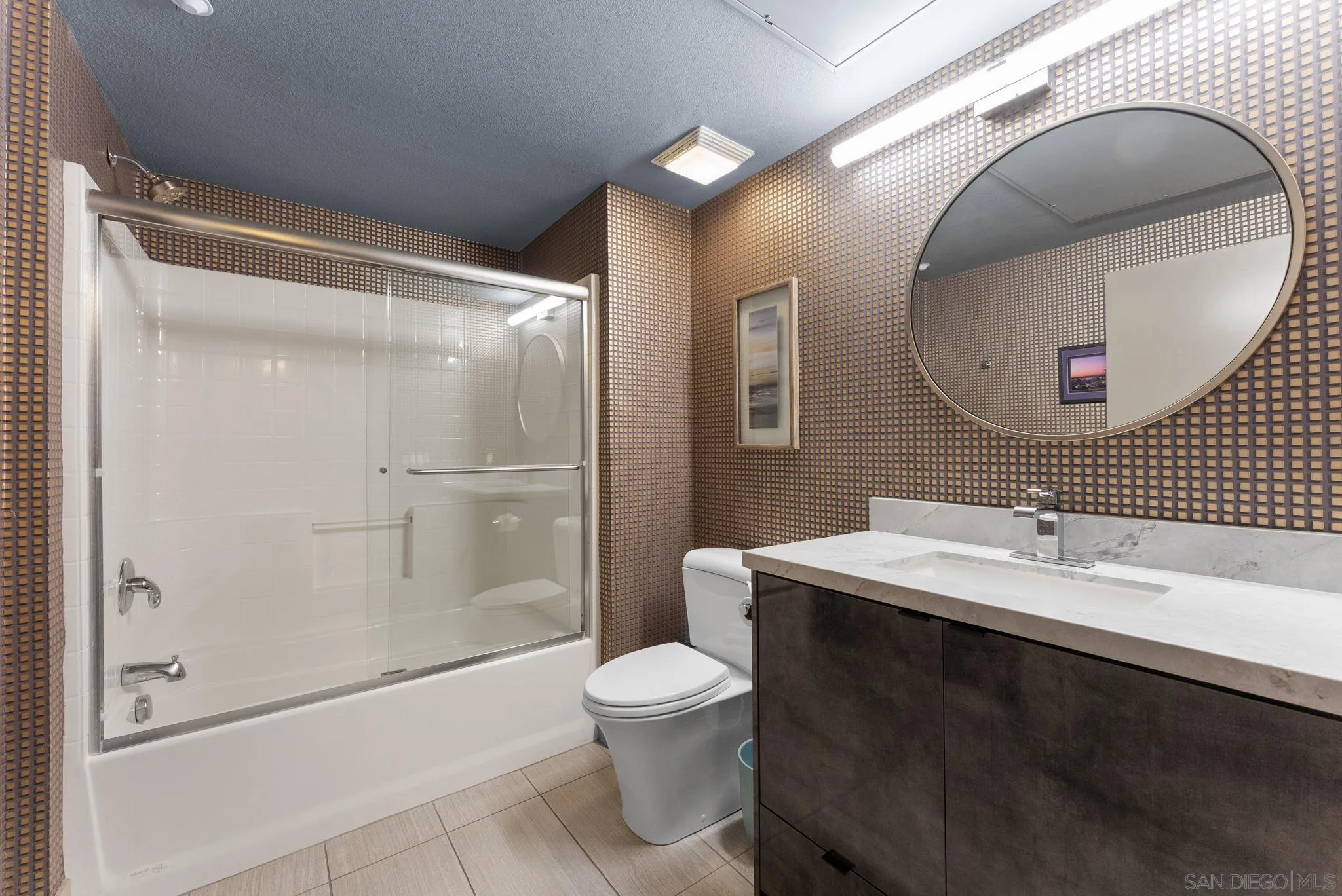 https://cdn.realtyfeed.com/cdn/127/260020927/575b2d4fe1b19cbe3eae796f3f5c4db7.webp