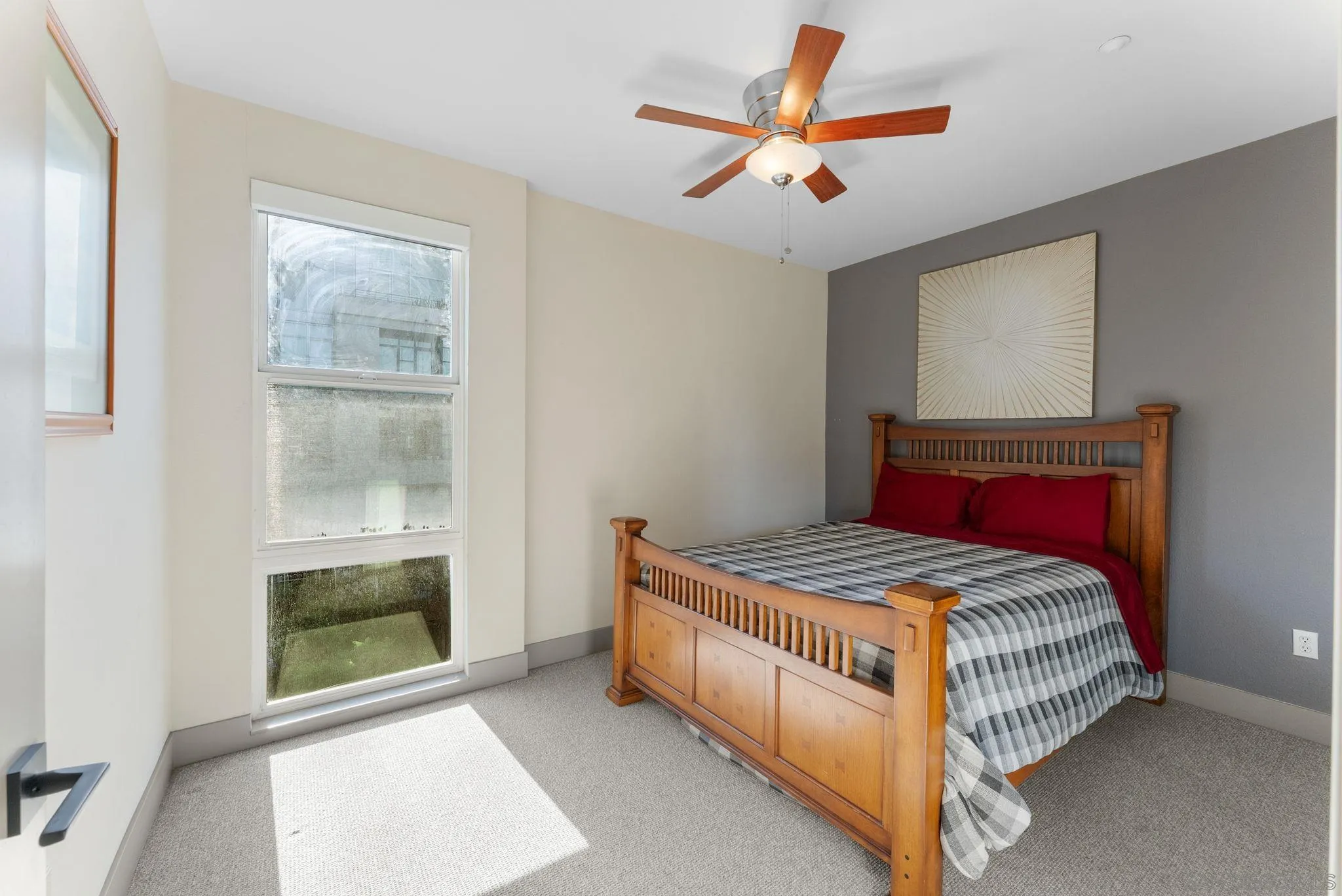 https://cdn.realtyfeed.com/cdn/127/260020927/5b17a3edfc1446a28df85f7fa2bc2906.webp