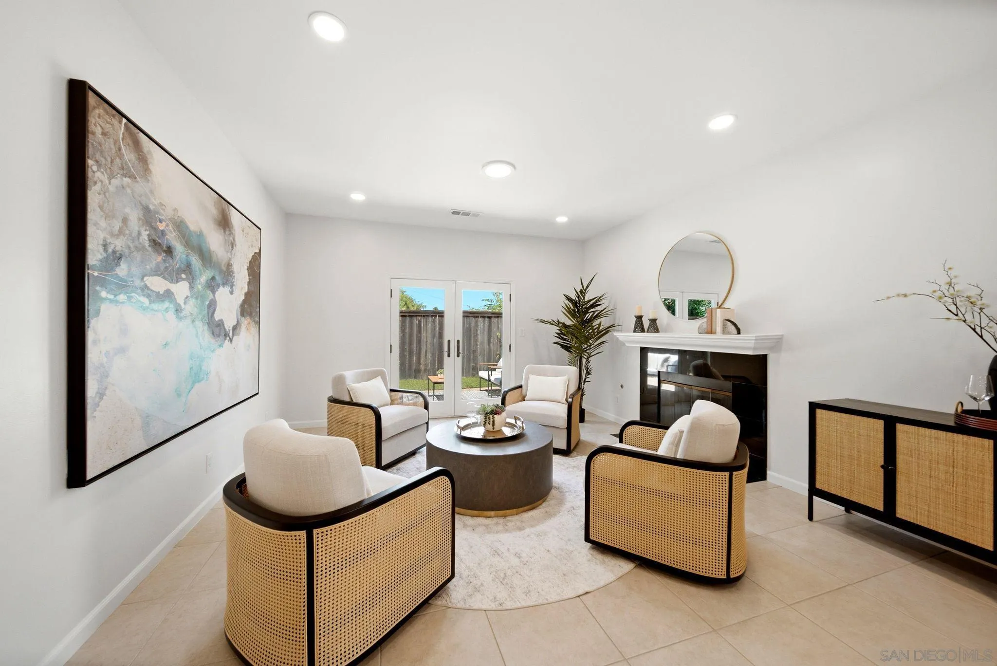 https://cdn.realtyfeed.com/cdn/127/260020929/4152b146388a01e3903b001711597a9c.webp