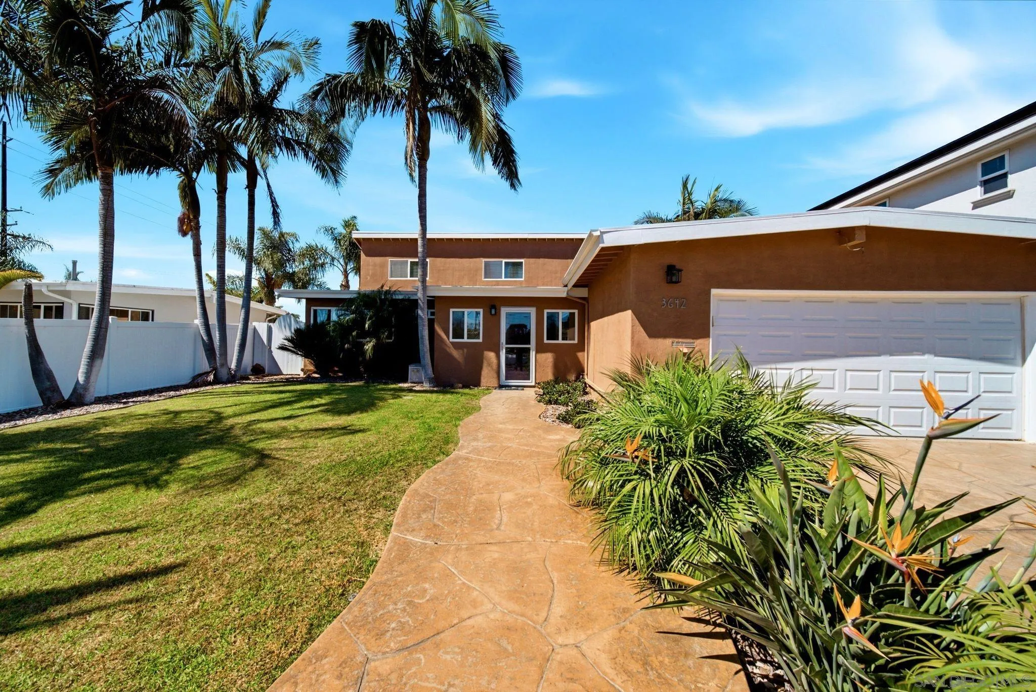 https://cdn.realtyfeed.com/cdn/127/260020929/551ccb3e406edf6d4eff0f302fd8bd7e.webp