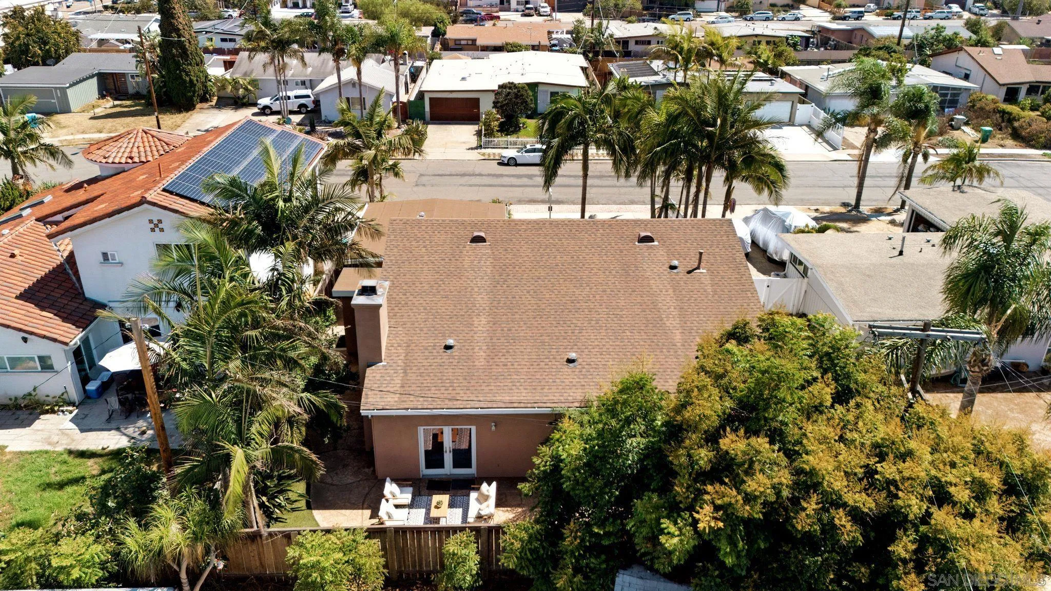 https://cdn.realtyfeed.com/cdn/127/260020929/594629b7f802e8fab5ee4de6125724d9.webp