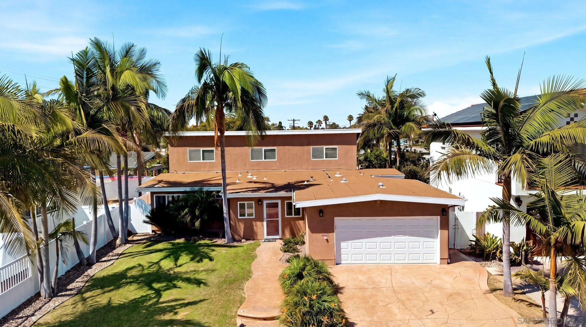 https://cdn.realtyfeed.com/cdn/127/260020929/97c8c509387330a9d274f32f2c5e2486.webp