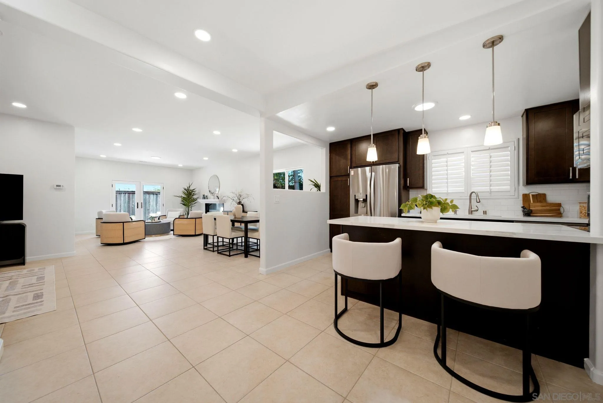 https://cdn.realtyfeed.com/cdn/127/260020929/a595811ccdf4cd5a88ab3b8d908c2c97.webp