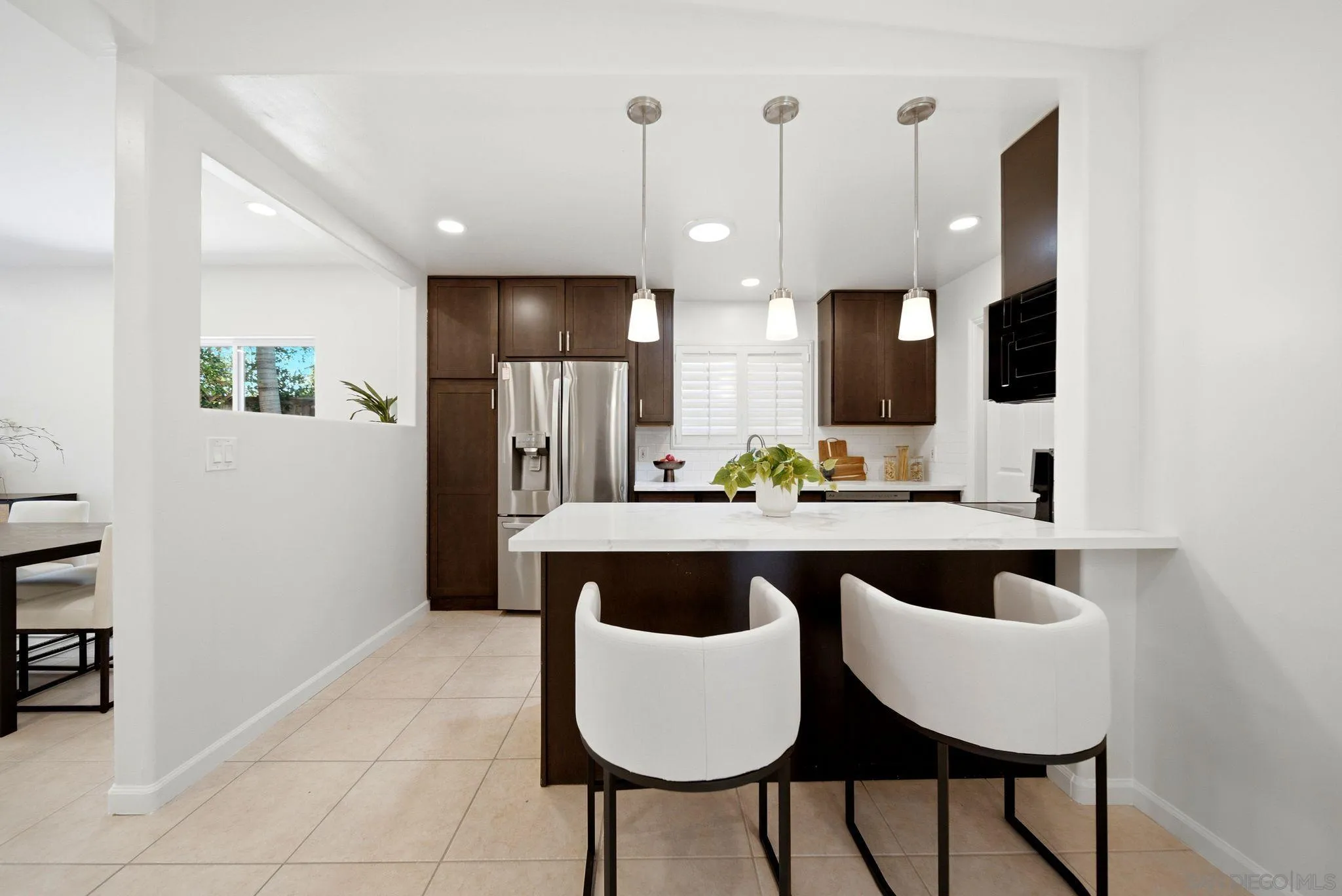 https://cdn.realtyfeed.com/cdn/127/260020929/bd10c26b90423370baa701b22fafc211.webp