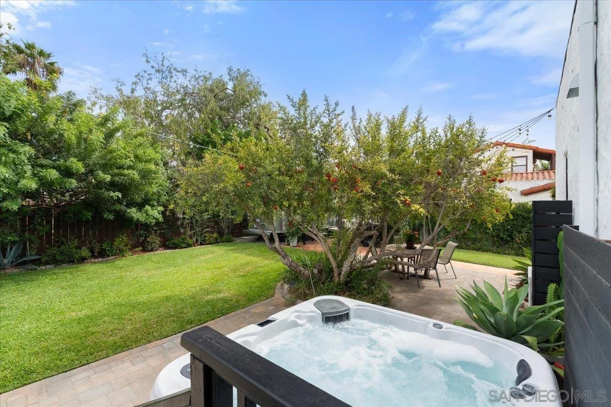 https://cdn.realtyfeed.com/cdn/127/260020930/1a6d203684f911c0f7f05febe336ad70.webp