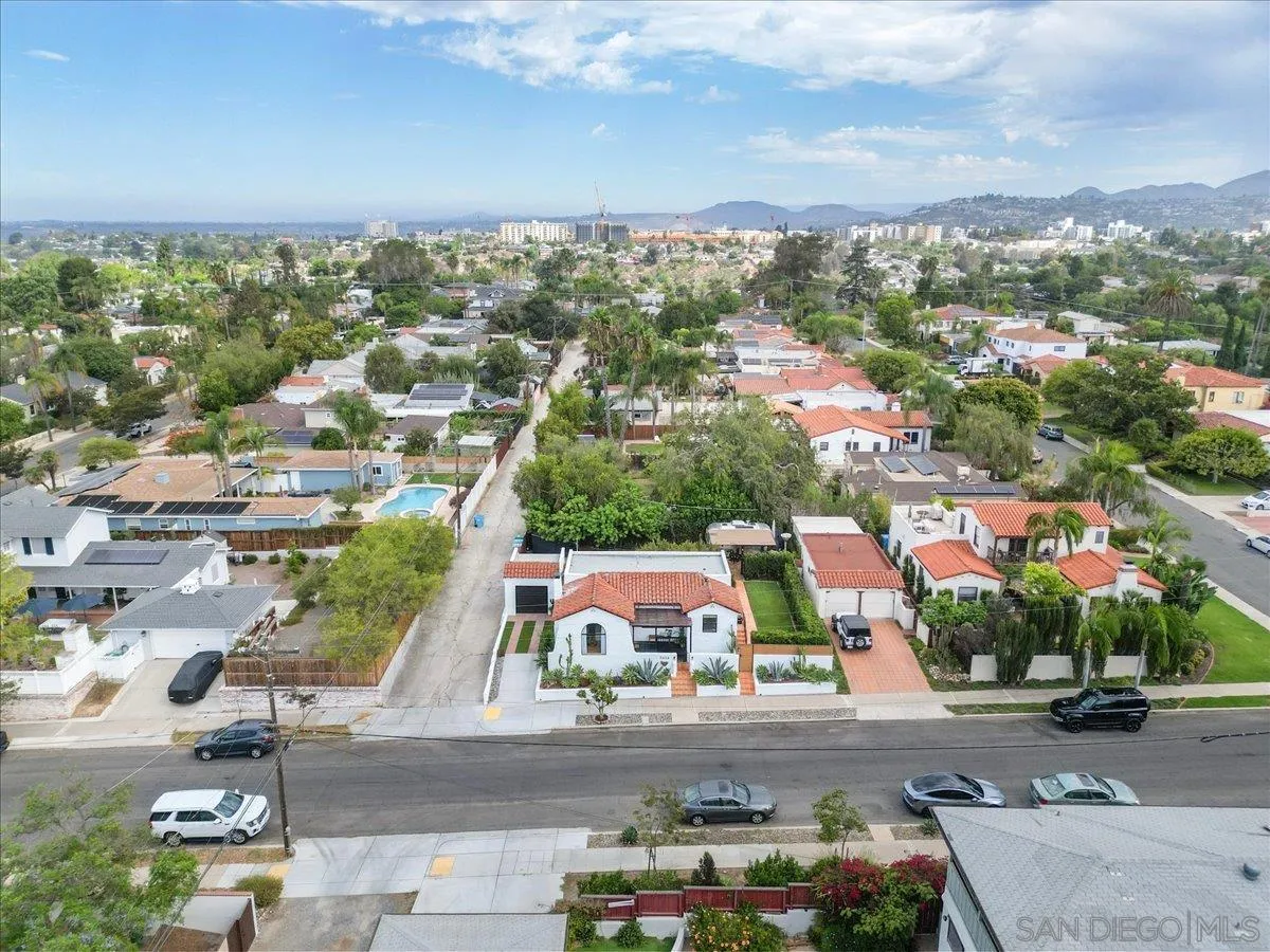 https://cdn.realtyfeed.com/cdn/127/260020930/a2930eacafdb457772ae09d8e99a84bb.webp