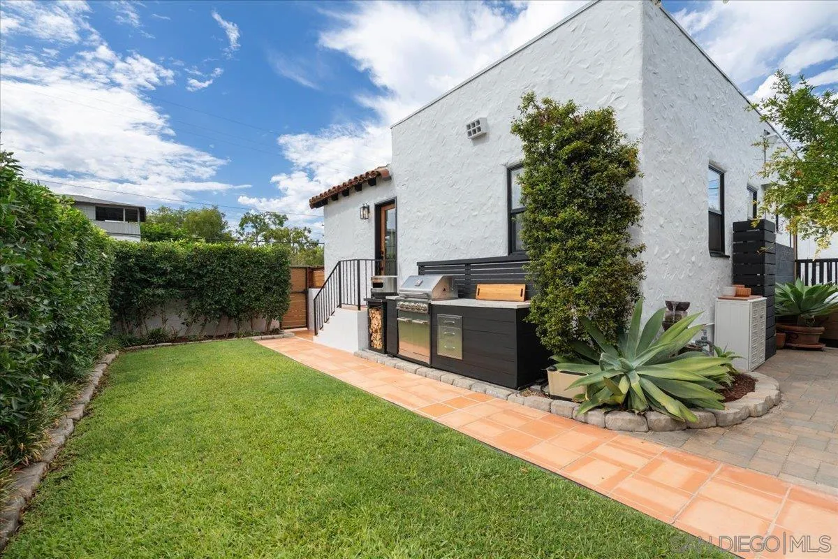 https://cdn.realtyfeed.com/cdn/127/260020930/b2d9e03b1e9900b892e7f2b40489aa16.webp