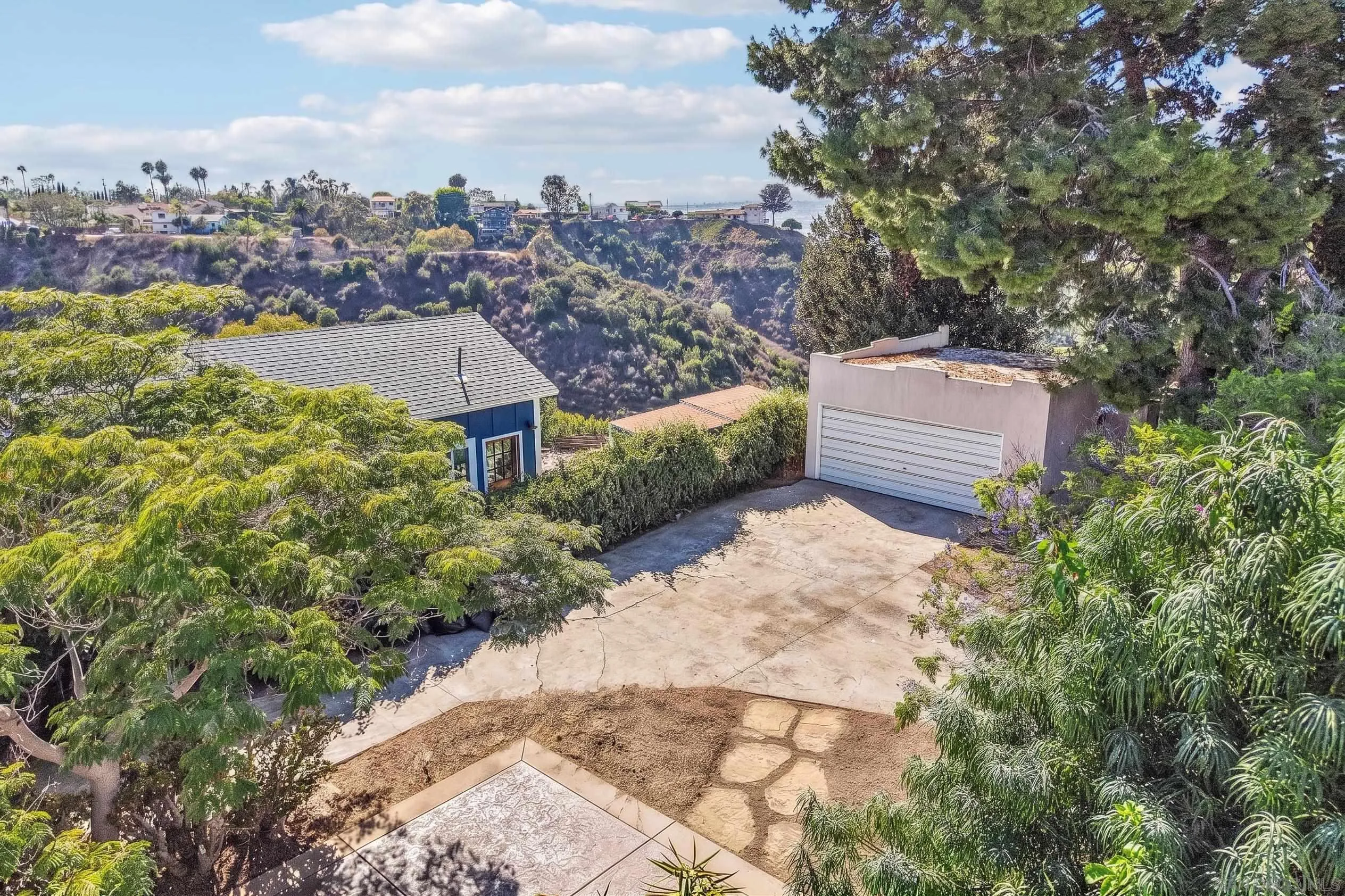 https://cdn.realtyfeed.com/cdn/127/260020935/0e48c5cd195e64d3c5e29006213ef69a.webp