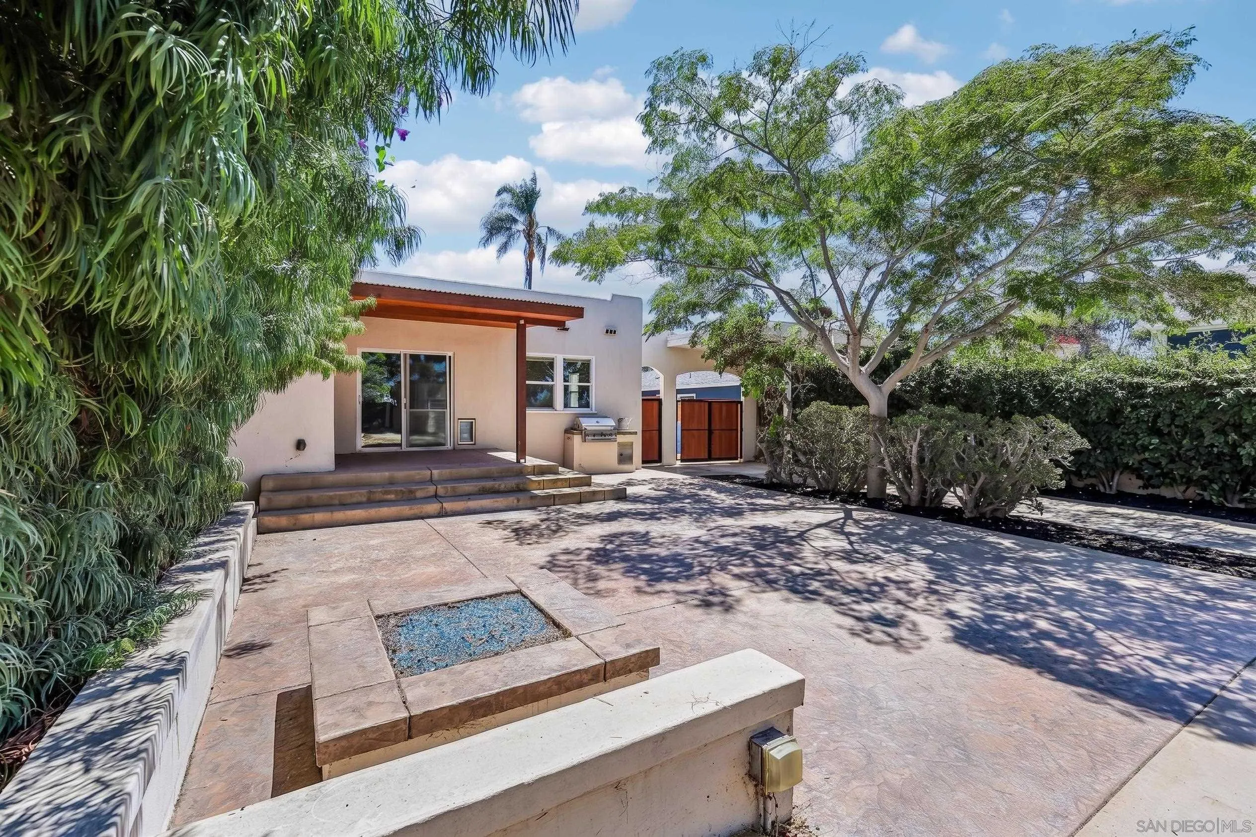https://cdn.realtyfeed.com/cdn/127/260020935/27b0a825fb7965edc6248d2ee650a18e.webp