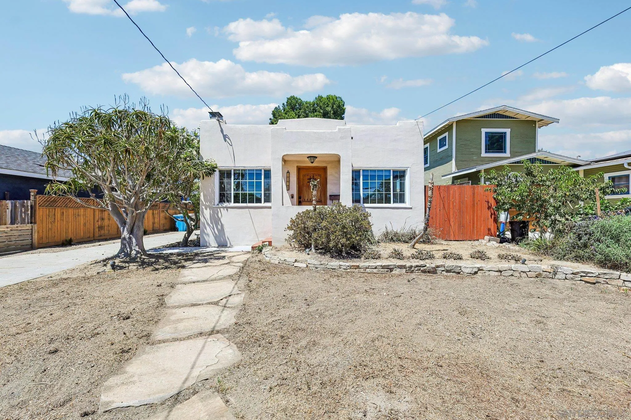 https://cdn.realtyfeed.com/cdn/127/260020935/295a071bf90cdcbd3927e358d0a7249e.webp