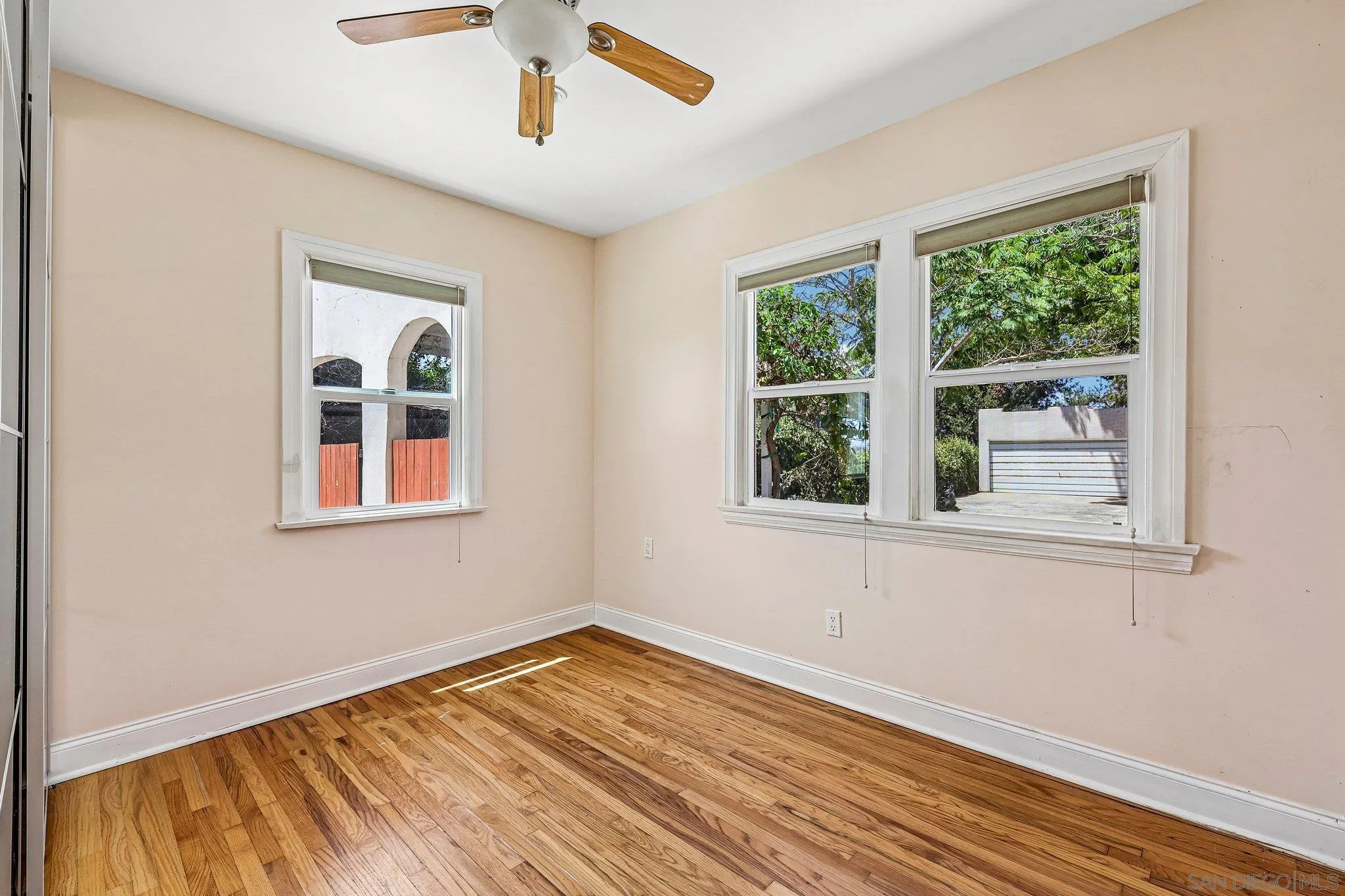 https://cdn.realtyfeed.com/cdn/127/260020935/3f3af698a62834067bfeb3636352f521.webp