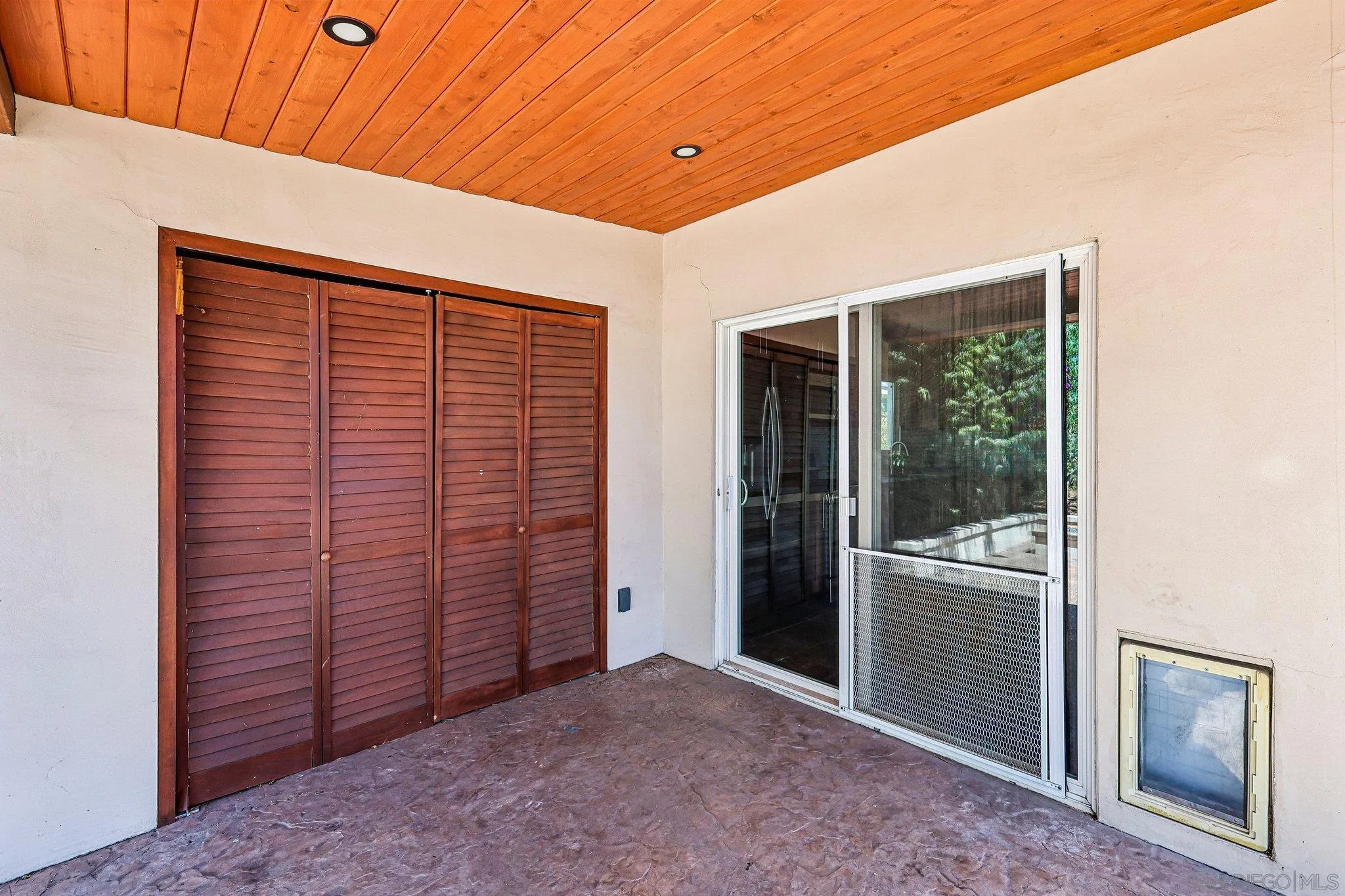 https://cdn.realtyfeed.com/cdn/127/260020935/4408f7f423c05cb22abd88828849b56b.webp