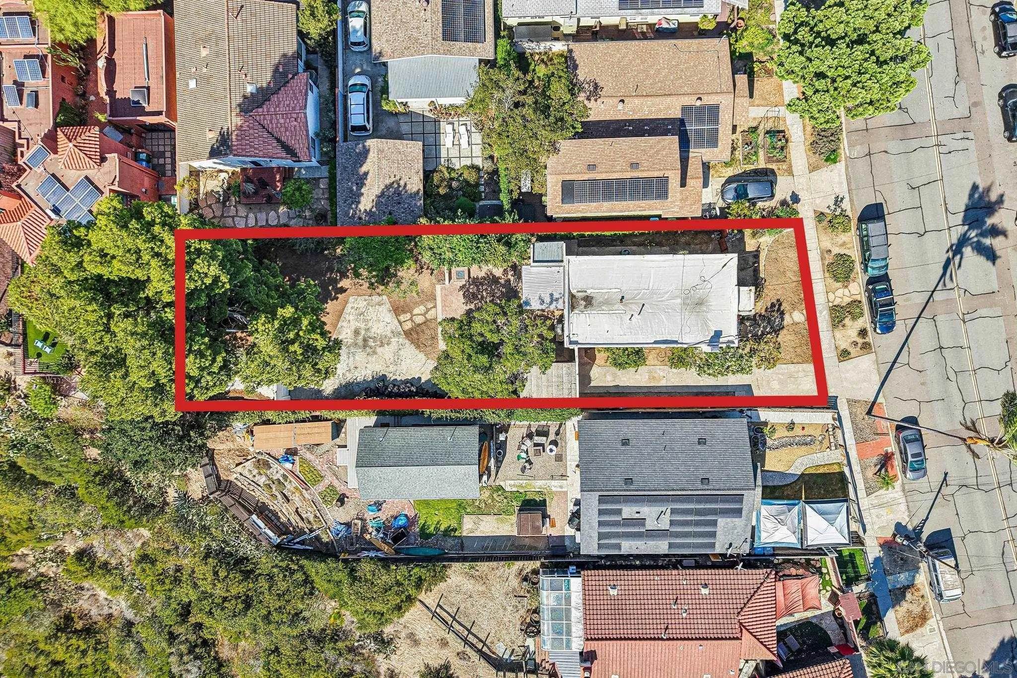 https://cdn.realtyfeed.com/cdn/127/260020935/ed3990b298873116af8922b1014ef413.webp