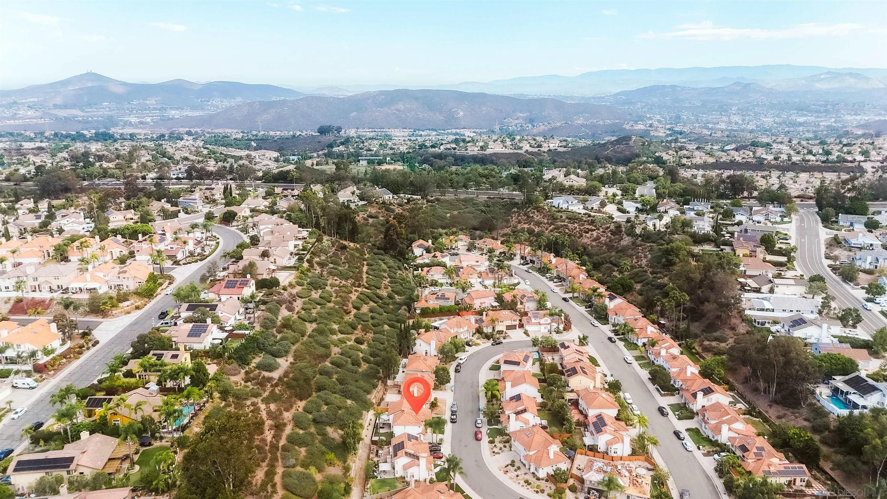 https://cdn.realtyfeed.com/cdn/127/260020936/515ee468eab18bdd2d477af1cbbd2b55.webp