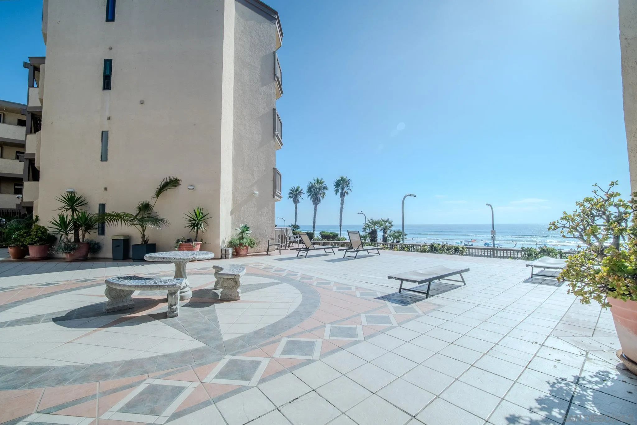 https://cdn.realtyfeed.com/cdn/127/260020938/56df1abf07e5eab2f8215dcf2cfea40f.webp