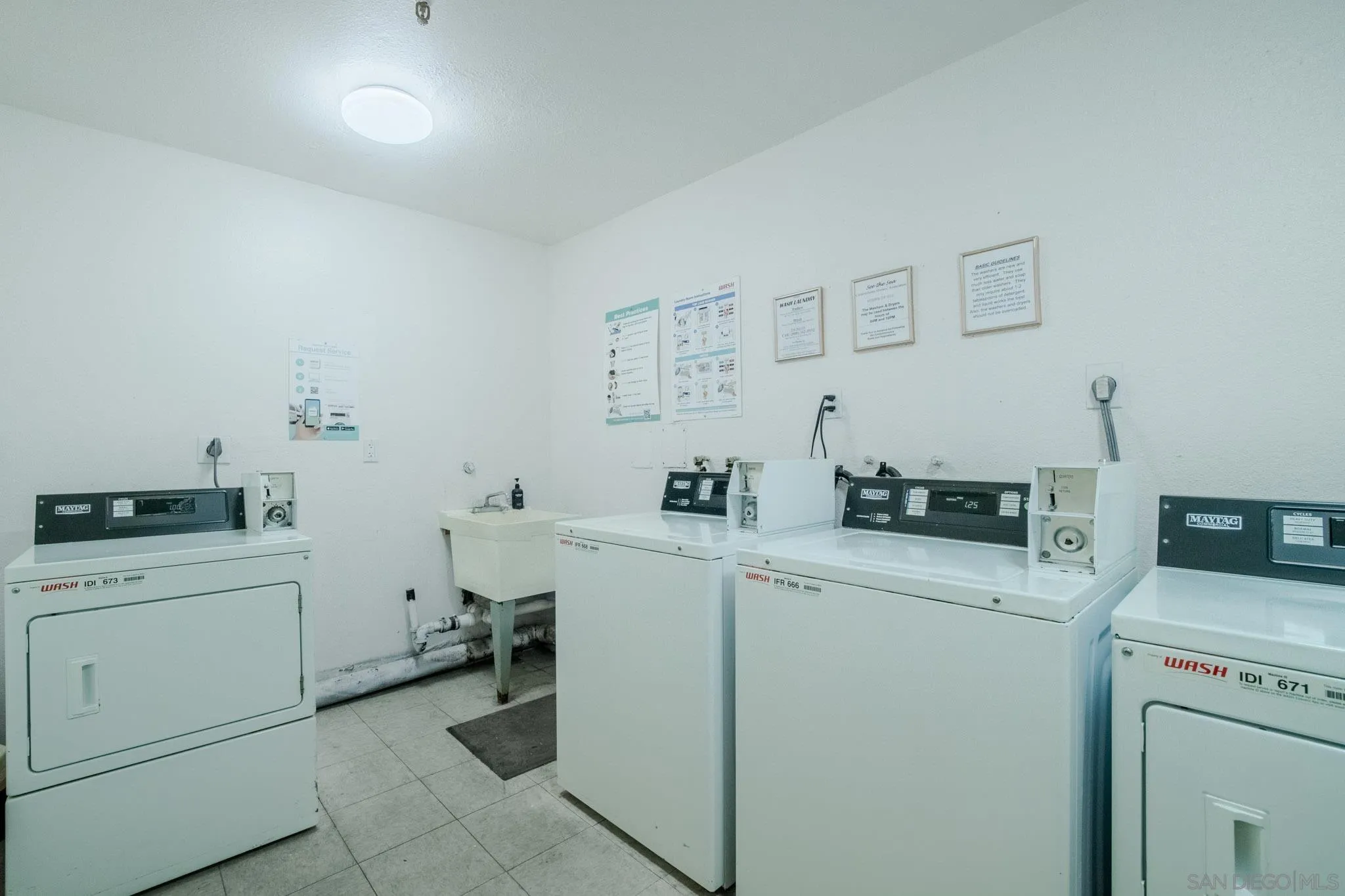 https://cdn.realtyfeed.com/cdn/127/260020938/dde02e894805ca4bbdfe75442d08a22c.webp