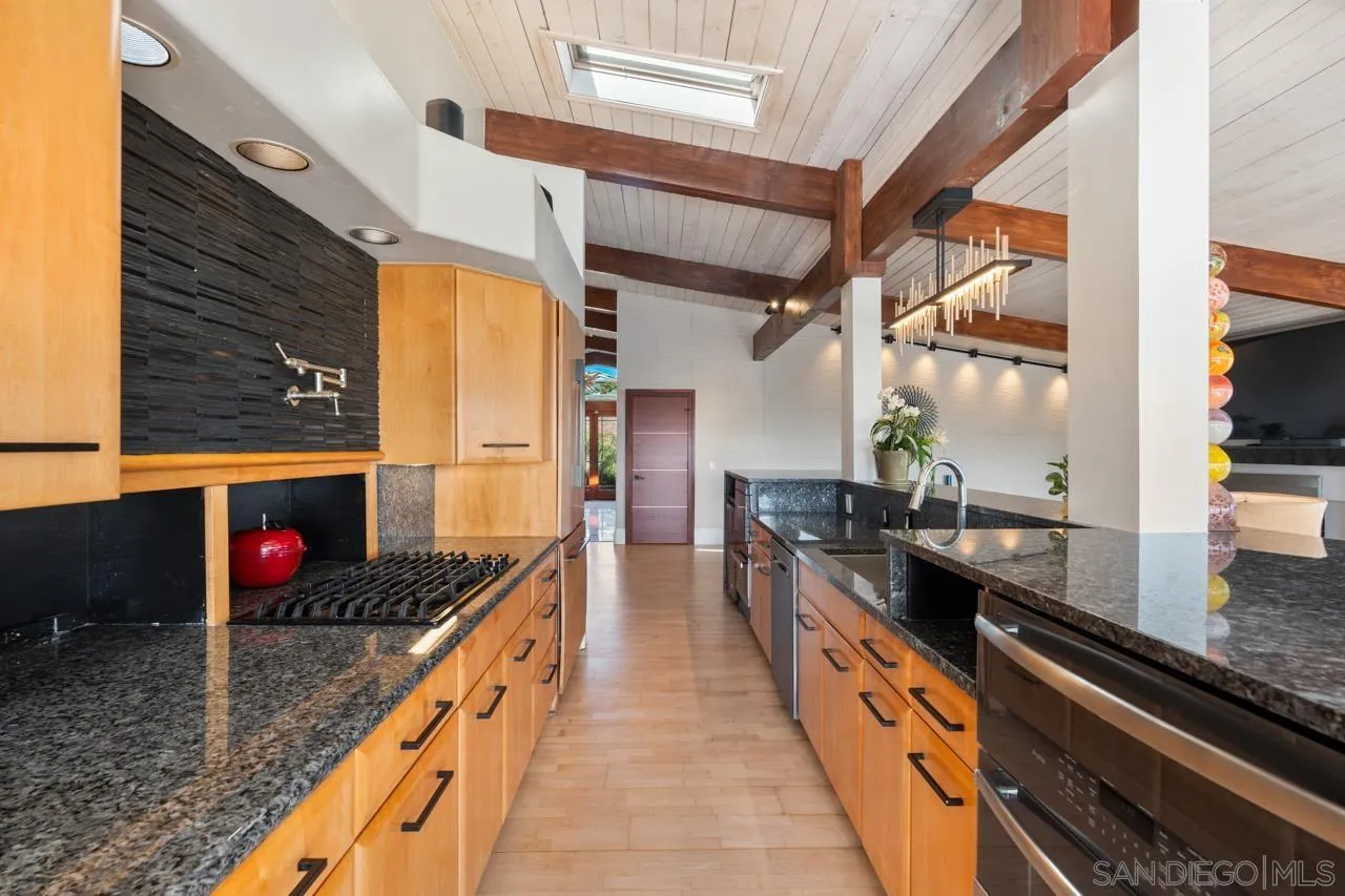https://cdn.realtyfeed.com/cdn/127/260020943/3b4a7c61170b47e5e9f85be2db48681e.webp