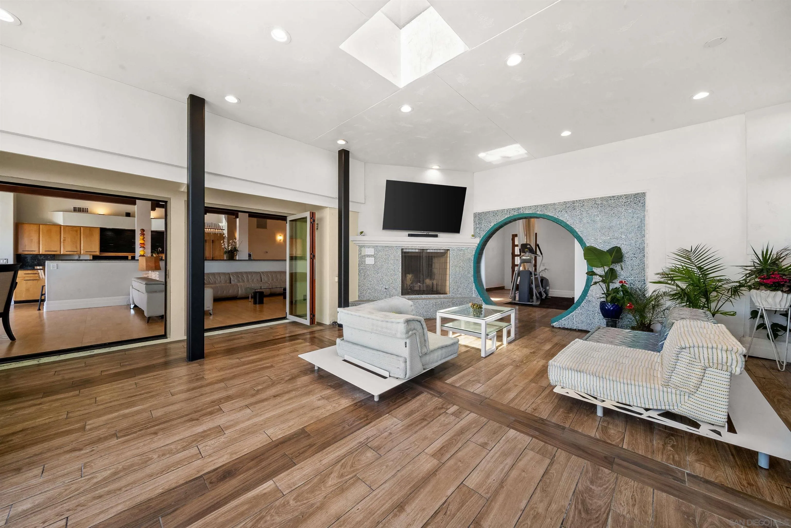 https://cdn.realtyfeed.com/cdn/127/260020943/4a5e28fc3443b88db108ac0dc3b2084b.webp