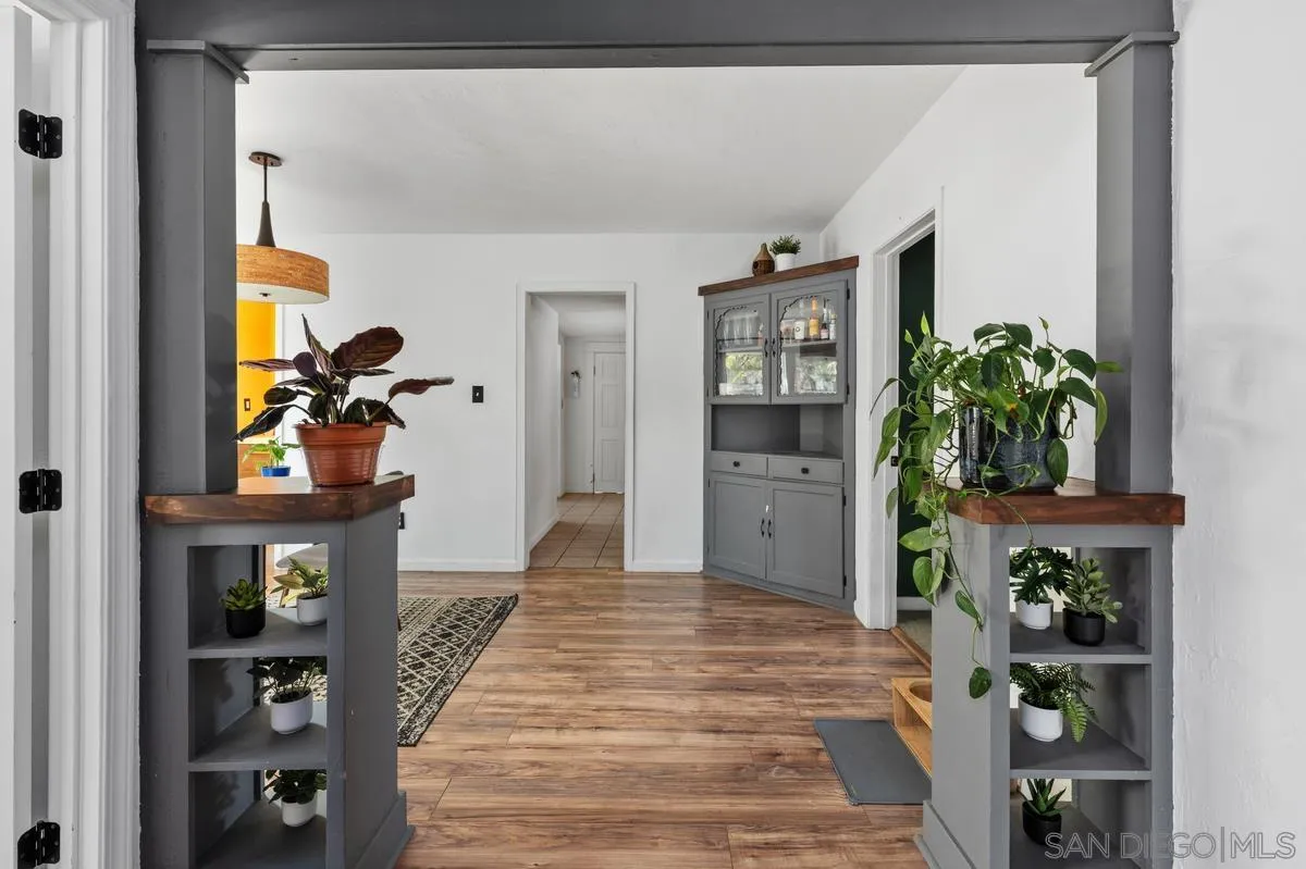 https://cdn.realtyfeed.com/cdn/127/260020947/c9803a41a03a7e4a7038b411f3992967.webp