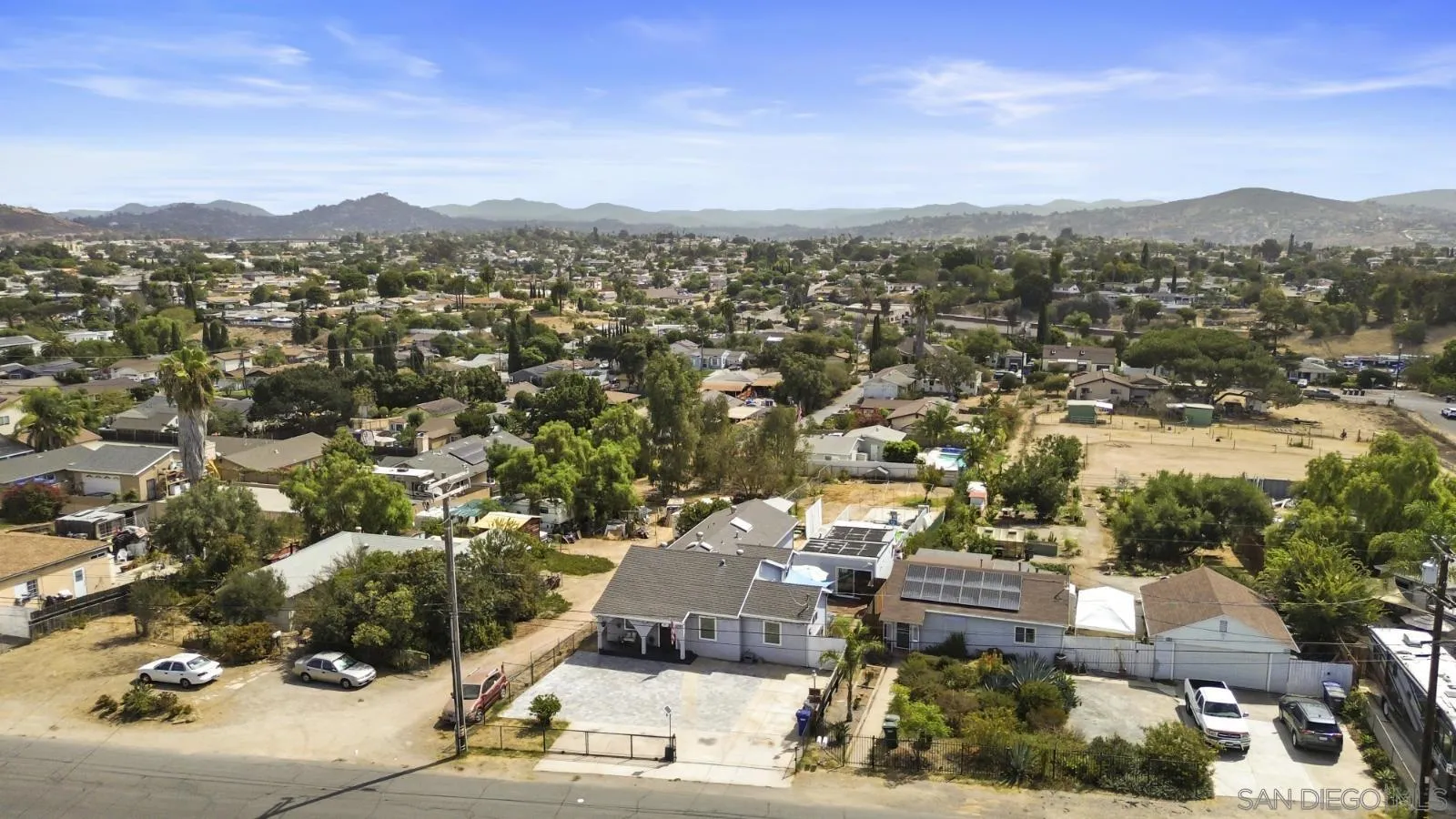 https://cdn.realtyfeed.com/cdn/127/260020950/ed1f80222d8359523a7a9583c86da4fb.webp