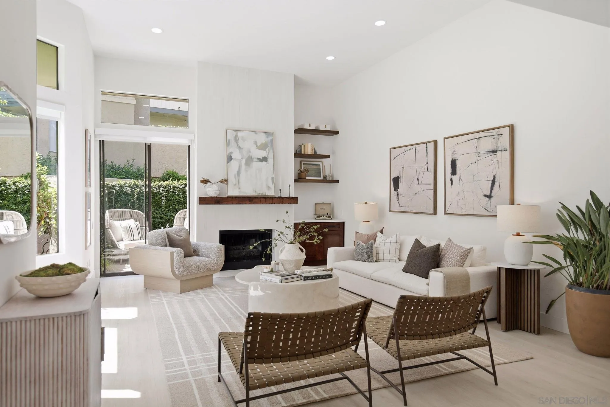 7965 Caminito Del Cid, La Jolla, CA 92037 - Main photo, La Jolla, CA