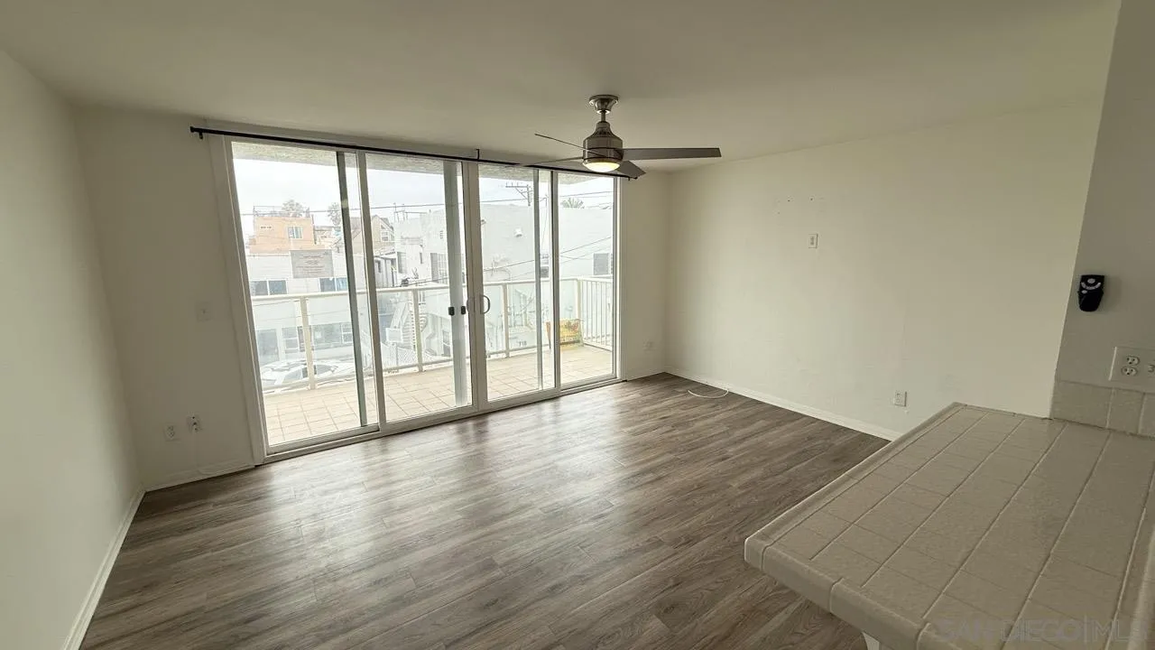 https://cdn.realtyfeed.com/cdn/127/260020952/3f1799e1e037da2025868ce2f2a34eb7.webp