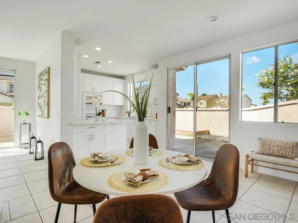 https://cdn.realtyfeed.com/cdn/127/260020953/8293590f70eb296e7d7132c81c1fc517.webp