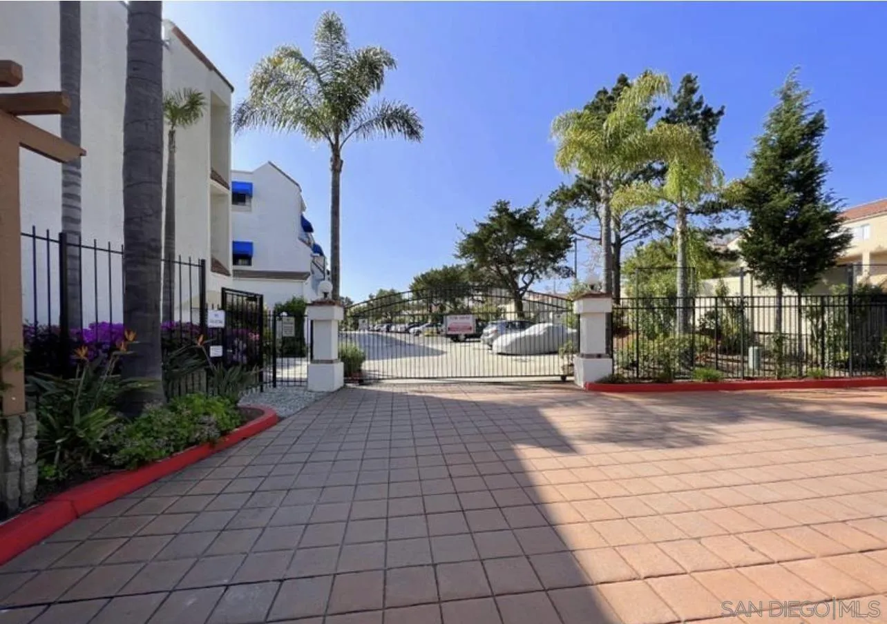 https://cdn.realtyfeed.com/cdn/127/260020954/92594b75e23d553dc0ee26708c6a81e8.webp