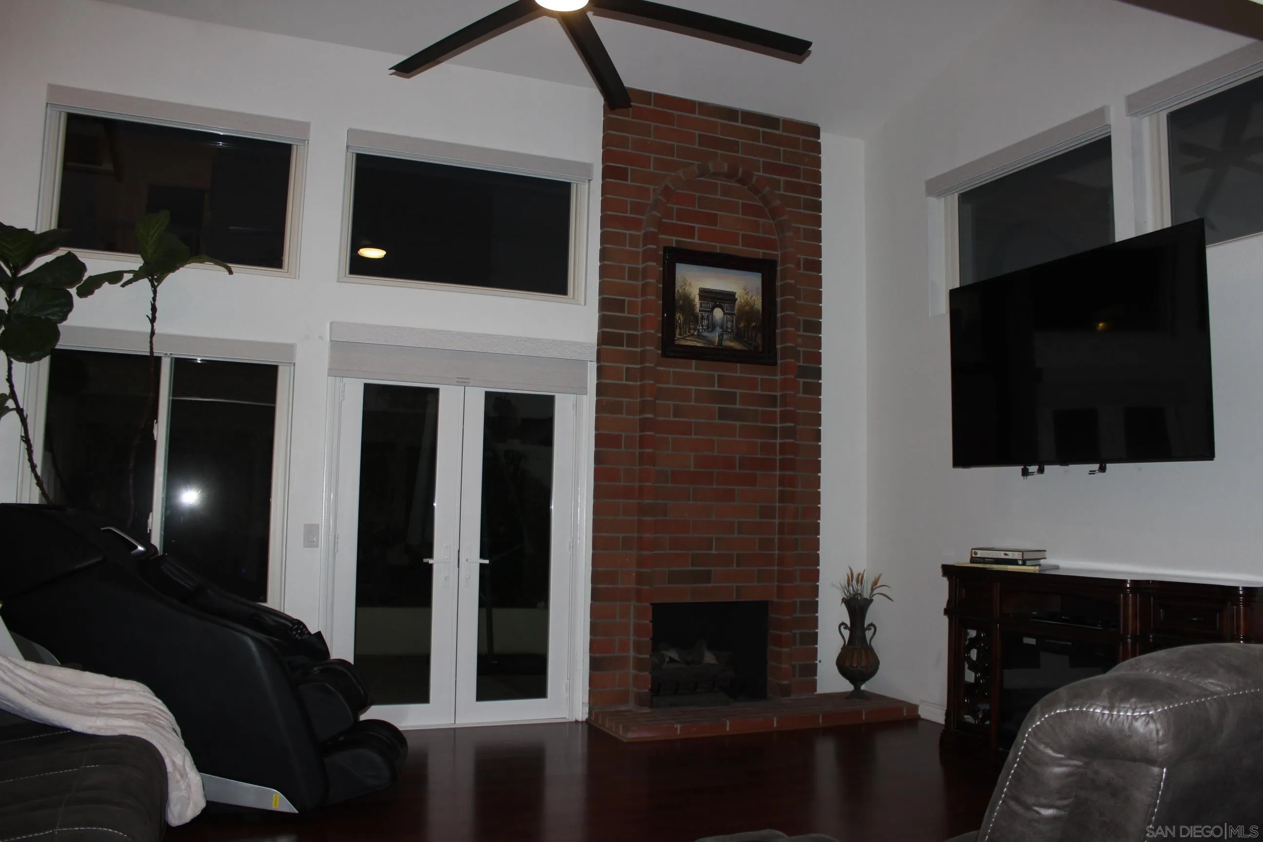 https://cdn.realtyfeed.com/cdn/127/260020956/4aa08b77076546228ac6851e76256275.webp