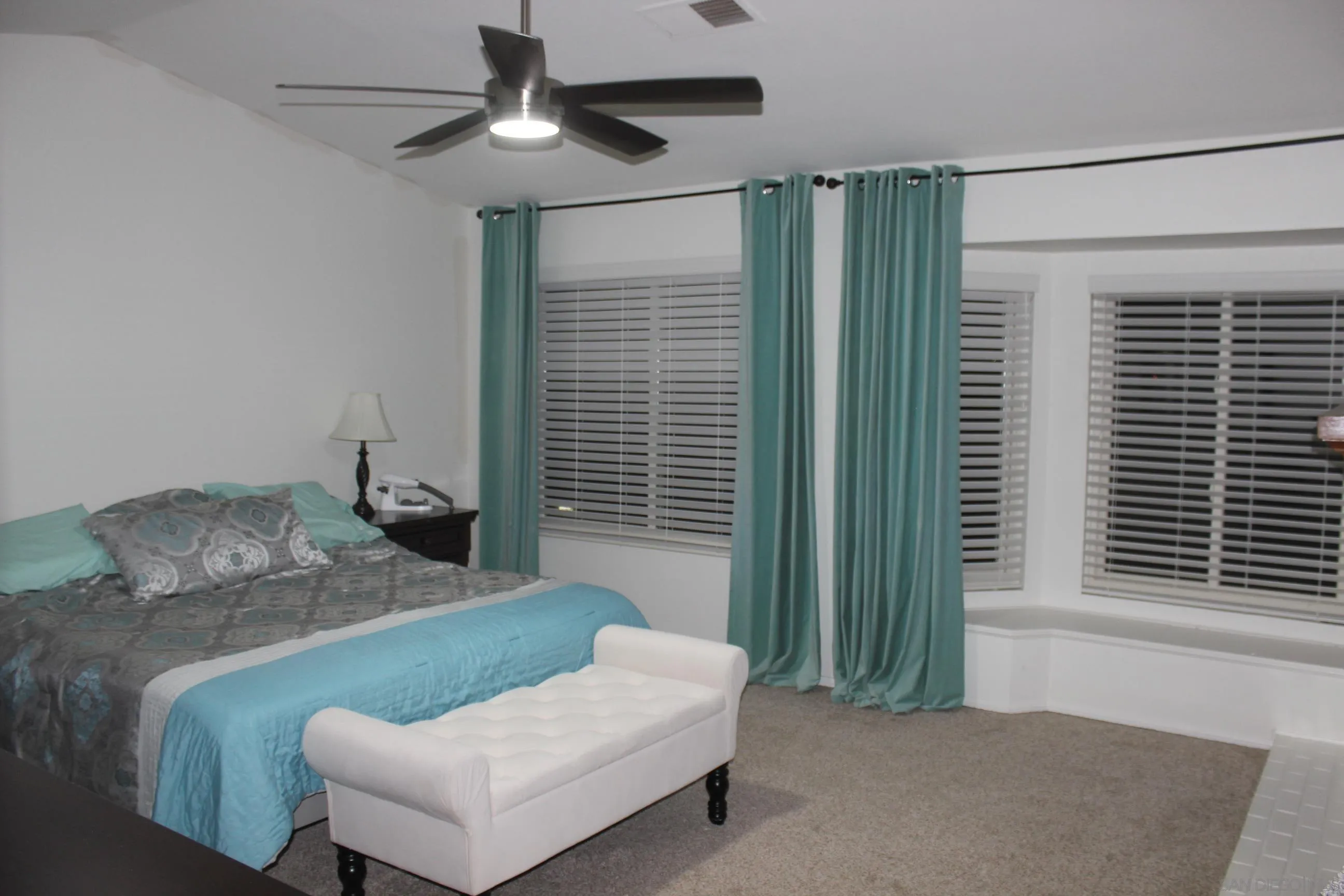 https://cdn.realtyfeed.com/cdn/127/260020956/7e7a5514503127066db4f877798df067.webp