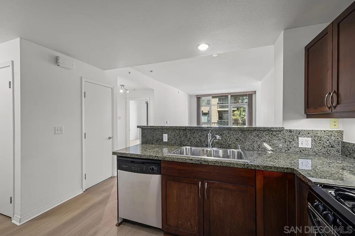 https://cdn.realtyfeed.com/cdn/127/260020959/0281f667fbb32d3999e5948ac68baef7.webp