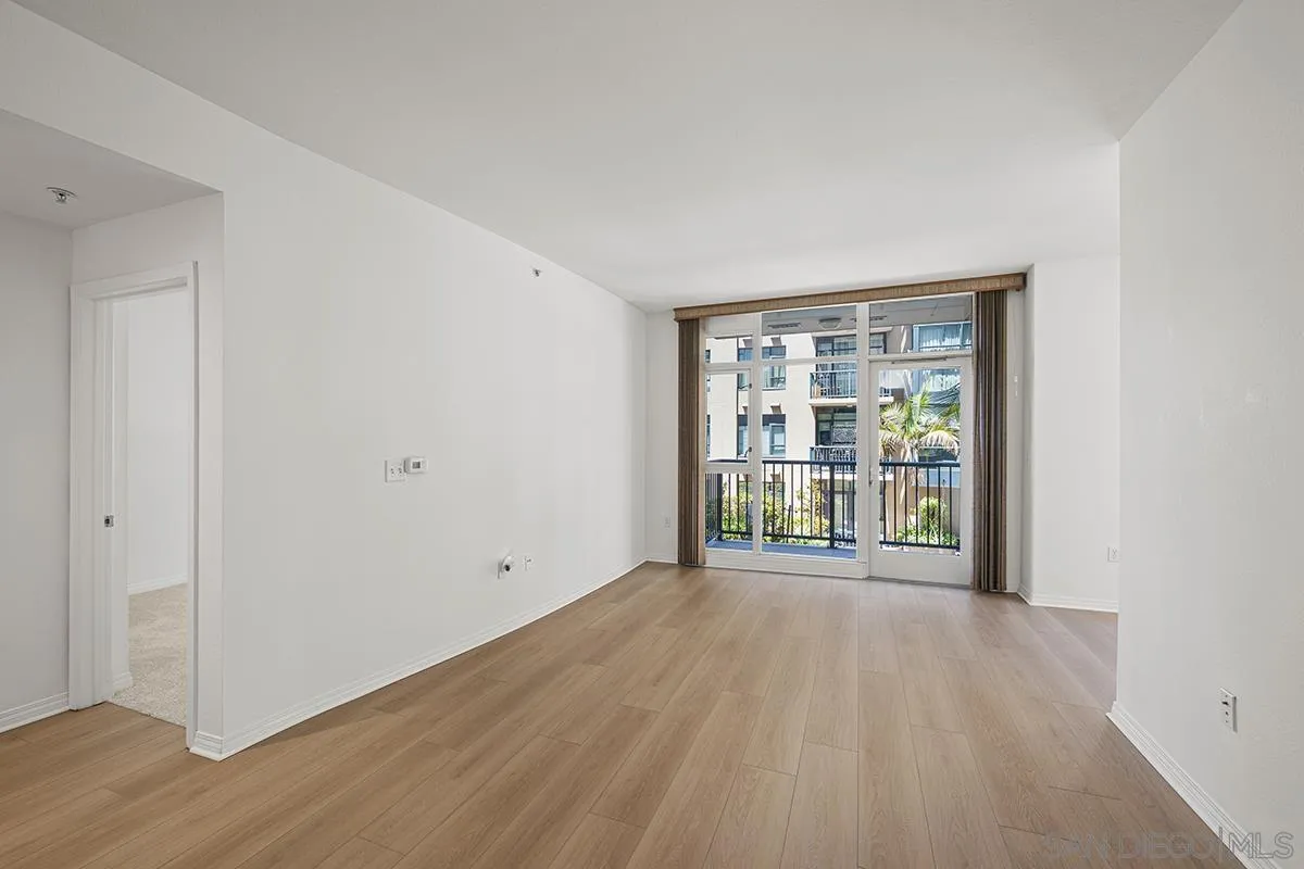 https://cdn.realtyfeed.com/cdn/127/260020959/11103b1788484fd11534f139c1948a9c.webp
