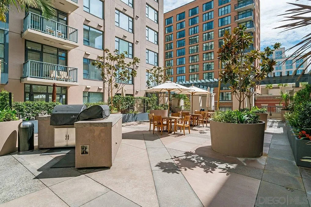 https://cdn.realtyfeed.com/cdn/127/260020959/537923365f9070e80d1a0103d2399d70.webp