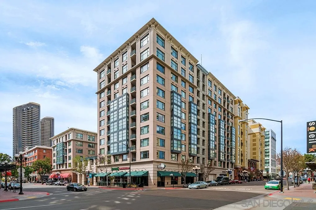 https://cdn.realtyfeed.com/cdn/127/260020959/6e91ffd3223607cb2cfbfad1ba65b2fd.webp