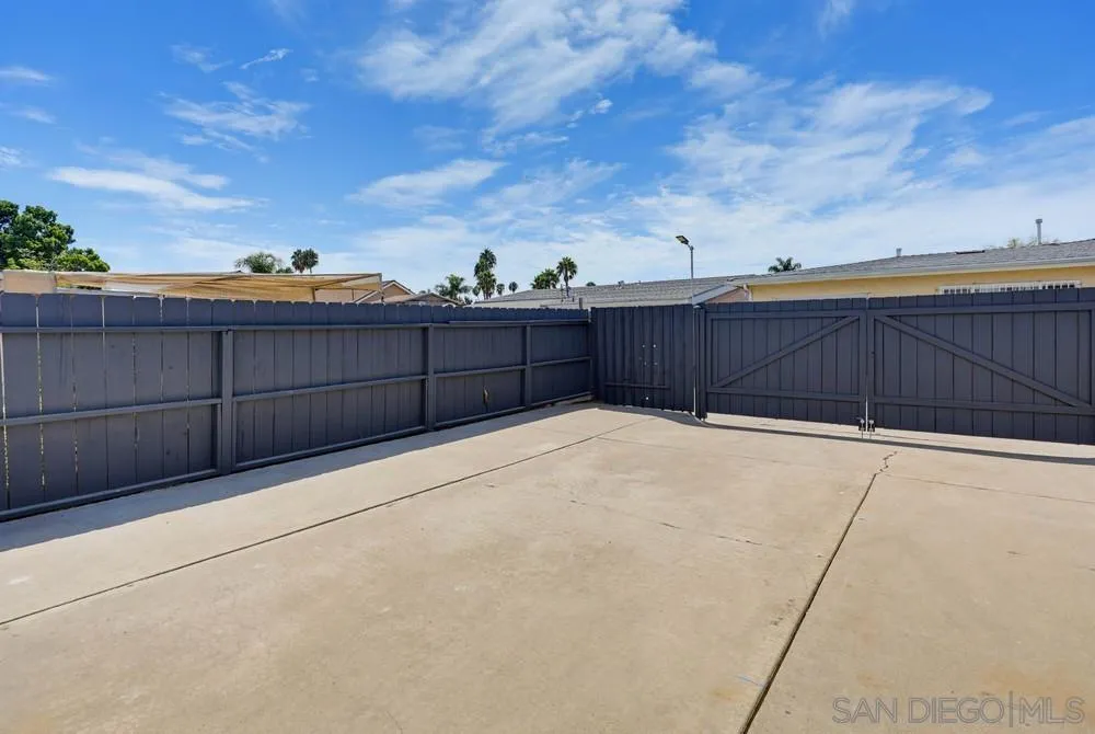 https://cdn.realtyfeed.com/cdn/127/260020961/b383f03fffaaef4023cb062d31031365.webp