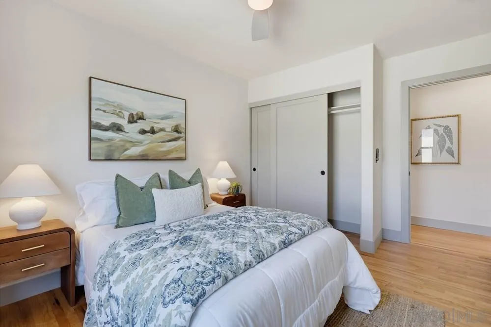 https://cdn.realtyfeed.com/cdn/127/260020961/bd5dd7afd3be12c57bd806bf6df7615b.webp