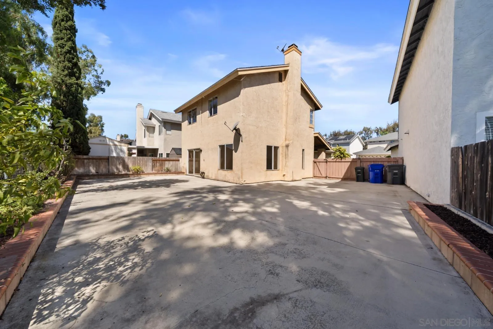 https://cdn.realtyfeed.com/cdn/127/260020965/1593fc6f51fbbea5020d9376426bc42e.webp