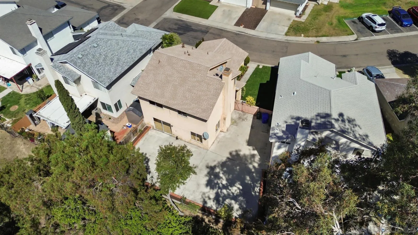 https://cdn.realtyfeed.com/cdn/127/260020965/afae03397ccf6597aac3d308374f8e0d.webp