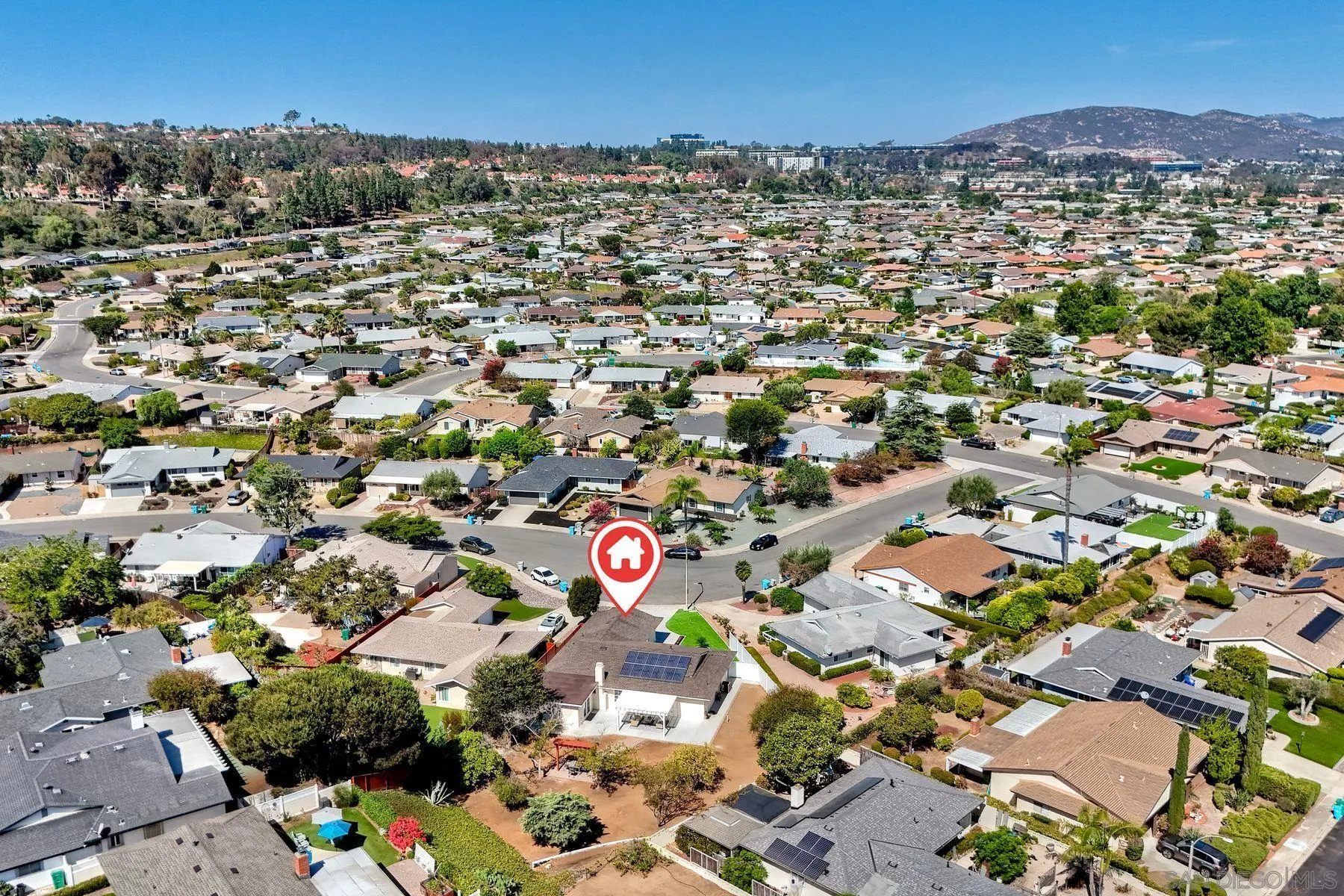 https://cdn.realtyfeed.com/cdn/127/260020966/1ef507f0865ab953a0dd8e20195b76f3.webp
