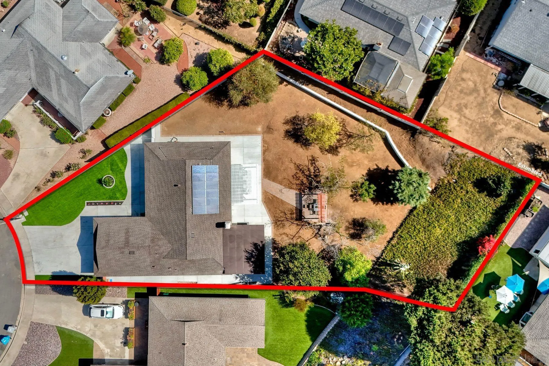 https://cdn.realtyfeed.com/cdn/127/260020966/654b7f00a7d551fda3afadbe05d00fd4.webp