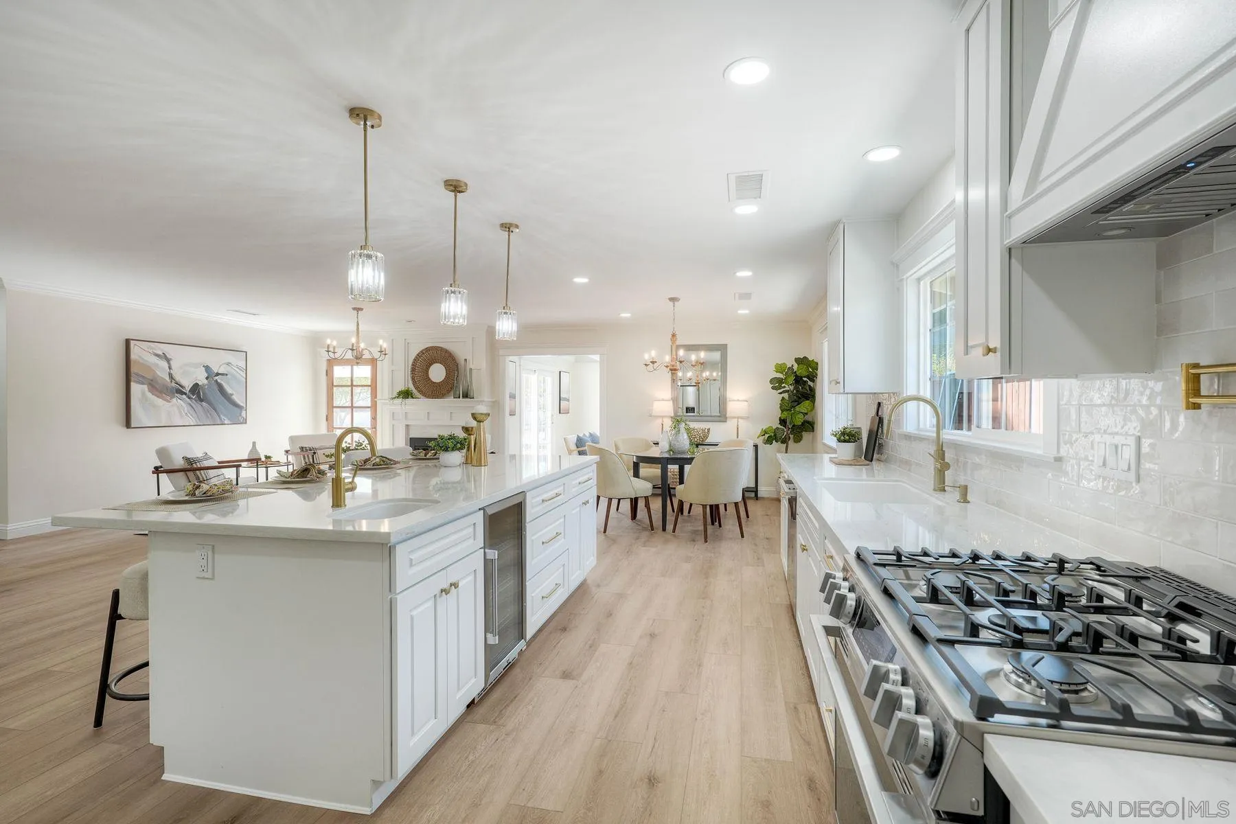 https://cdn.realtyfeed.com/cdn/127/260020966/798f0ad180dc8e0a175c29be6c7ed0a4.webp