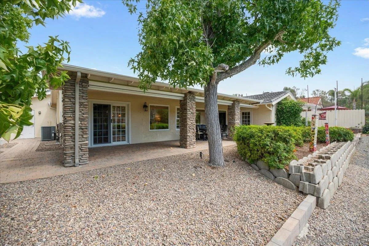 https://cdn.realtyfeed.com/cdn/127/260020969/253ad264b62b721ff1f5a754a11390b3.webp