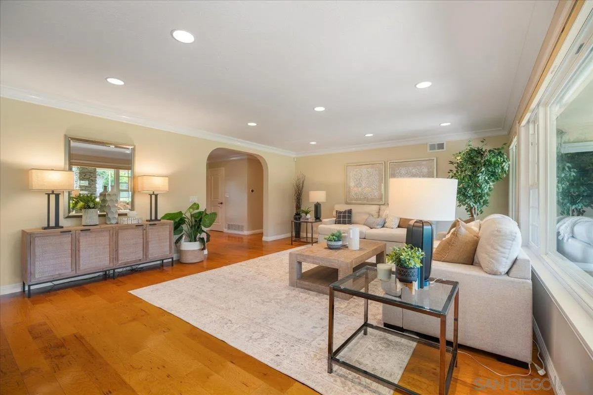 https://cdn.realtyfeed.com/cdn/127/260020969/3776827eac3a312220a21c06c8f5fa89.webp