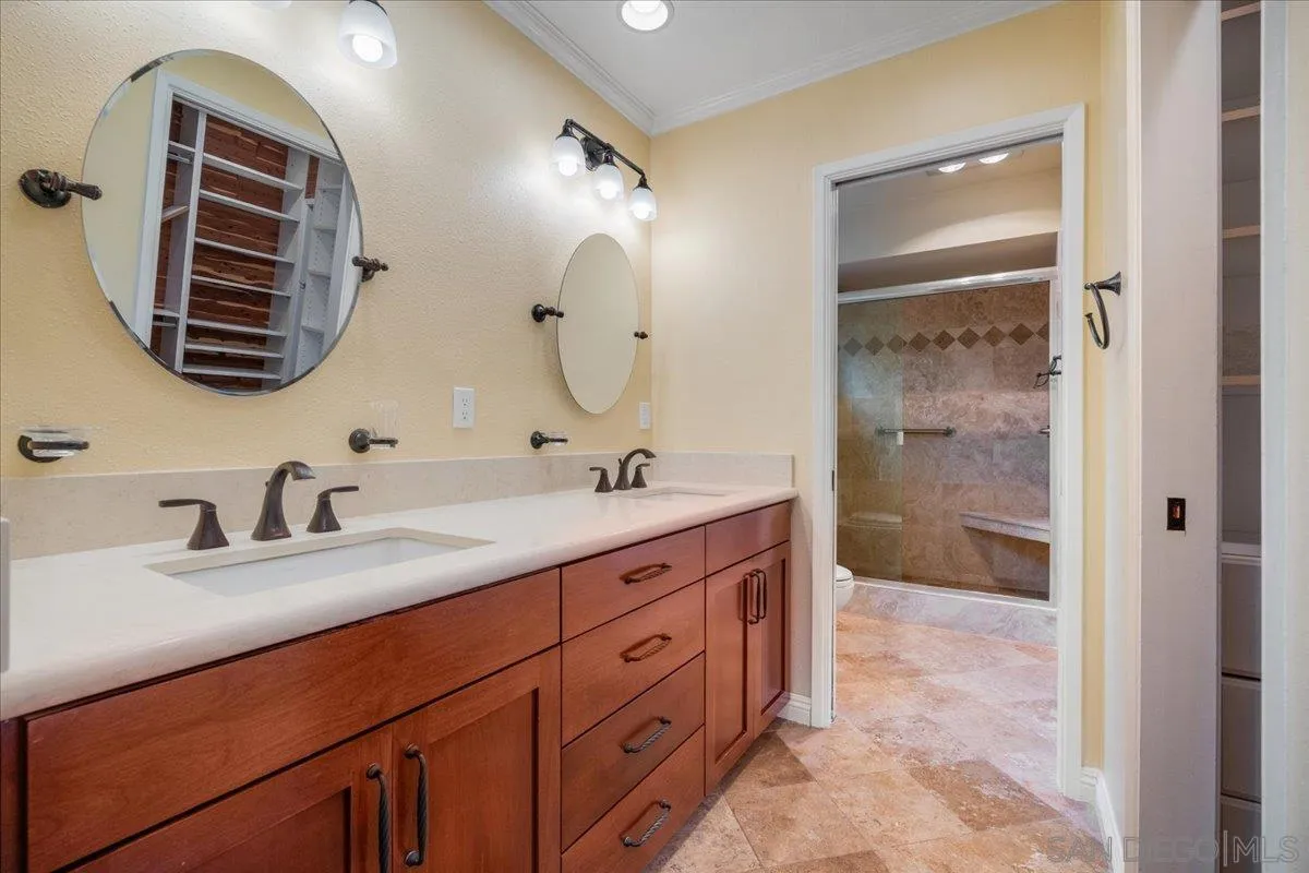 https://cdn.realtyfeed.com/cdn/127/260020969/7c9c10be5d3e1b433bb17d7437a3a262.webp