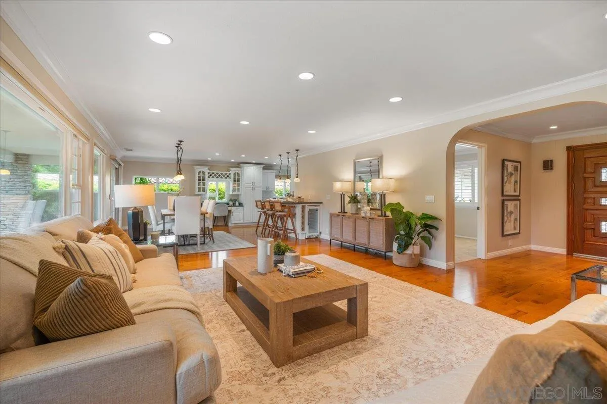 https://cdn.realtyfeed.com/cdn/127/260020969/b0f9017f80e0d3ac91d05bfc0329efc0.webp