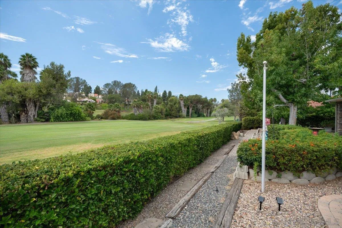 https://cdn.realtyfeed.com/cdn/127/260020969/d4afe4024baca8d7a7f52538b44d836c.webp