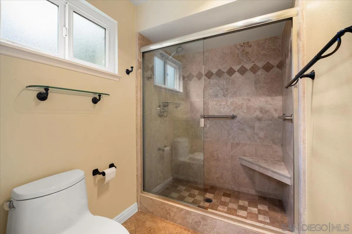 https://cdn.realtyfeed.com/cdn/127/260020969/daa8de45d9f3615ebf6b9ead7696fb74.webp